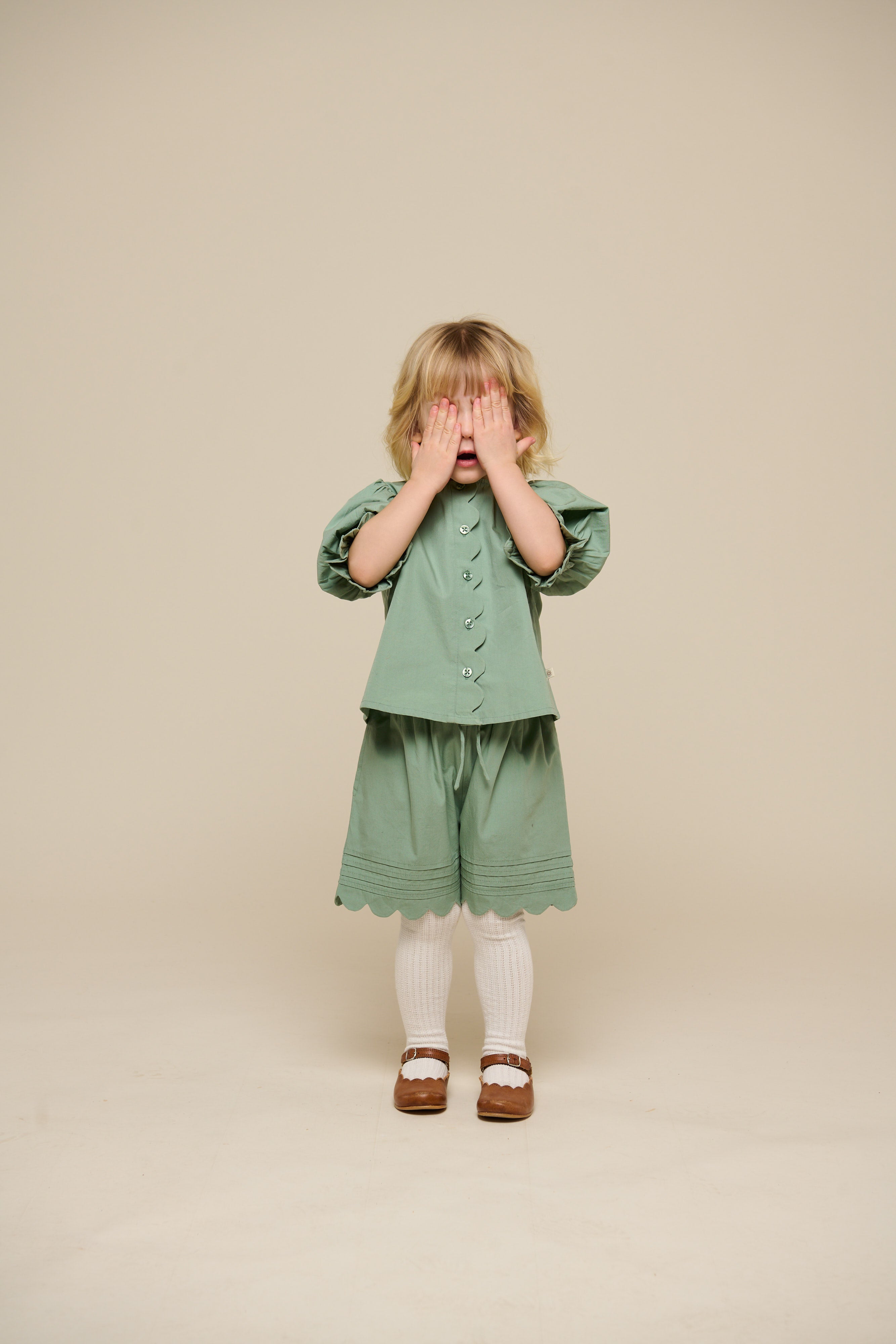 Poplin Shorts with Scallop Edge - Kids - Dusty Green | 101045 Joy
