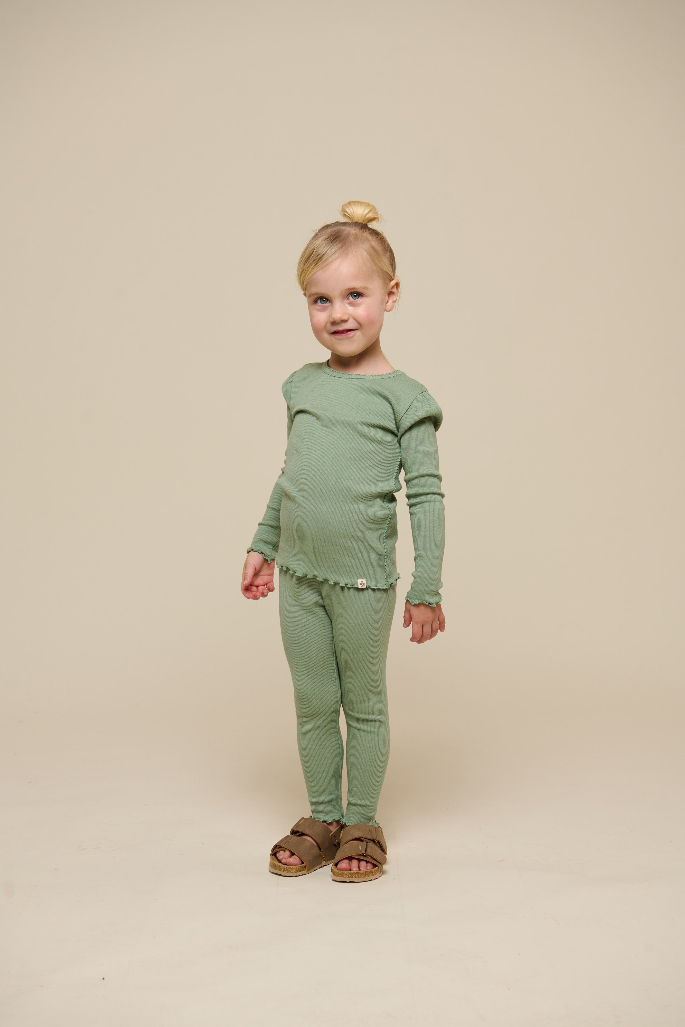 Modal Rib Long Sleeved T-shirt - Kids - Dusty Green | 101310 Lottie
