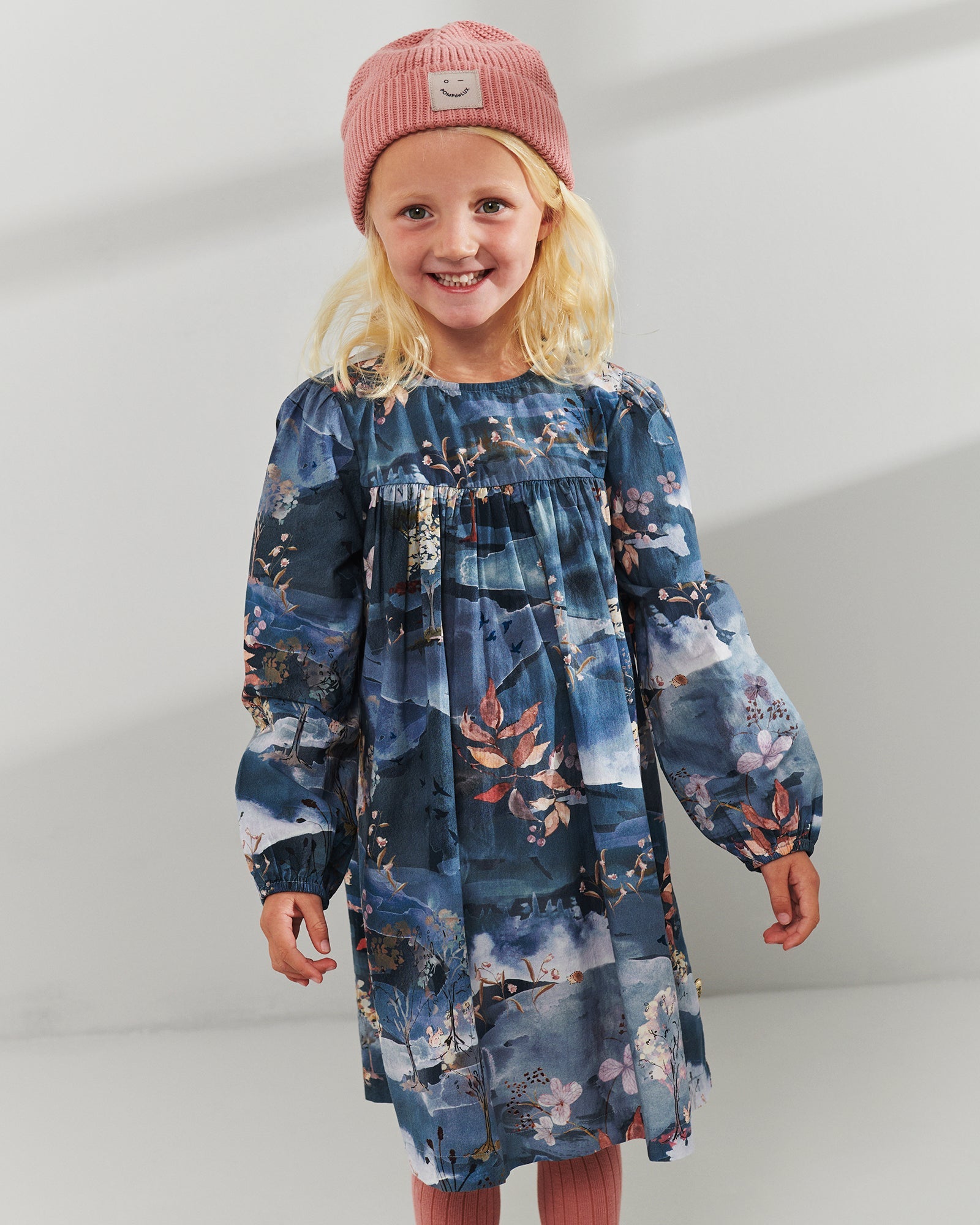 Poplin Dress w. Scenic Print - Kids - Blue/Rose