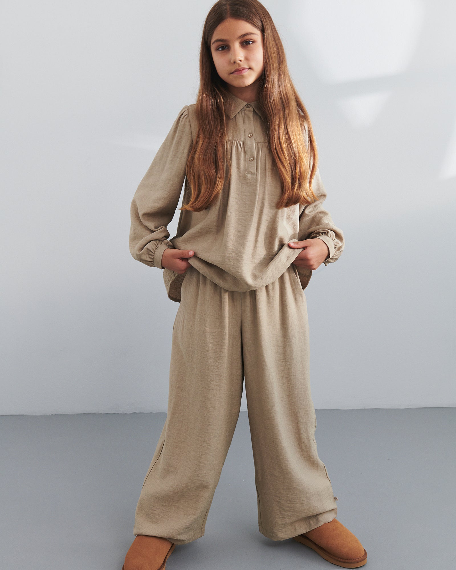 Fluid Wide Trousers - Tween - Dark Beige