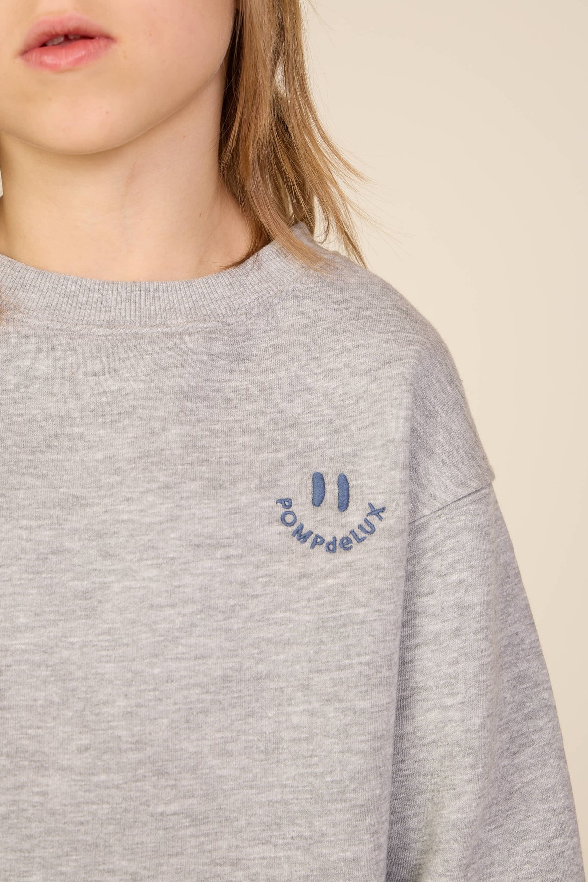 Smiley Crew Neck Sweatshirt - Tween - Grey Melange | 101578 Andrew